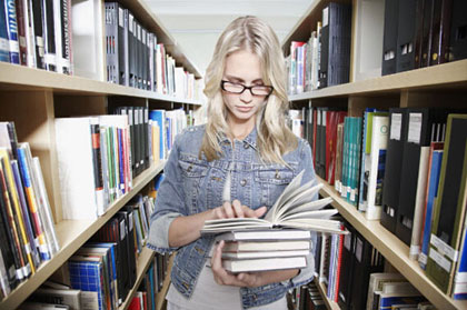 2020年大学生可以申请frm考试吗？